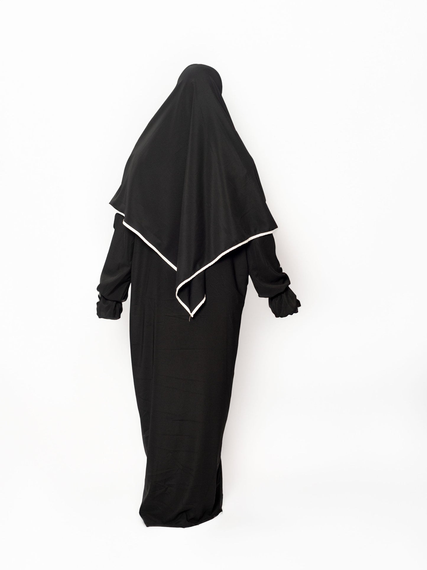 Al-na'eem Abaya set