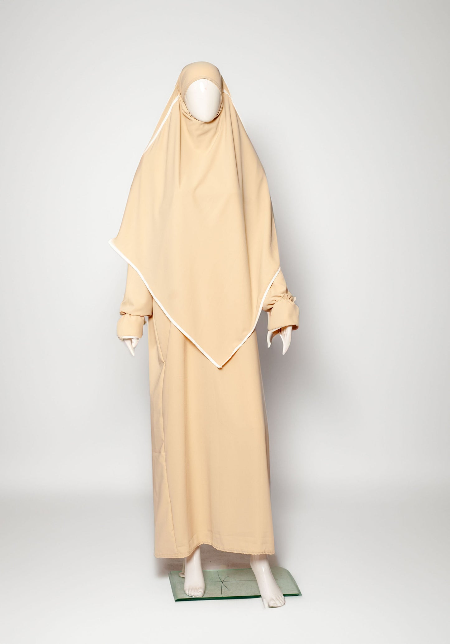 Al-na'eem Abaya set