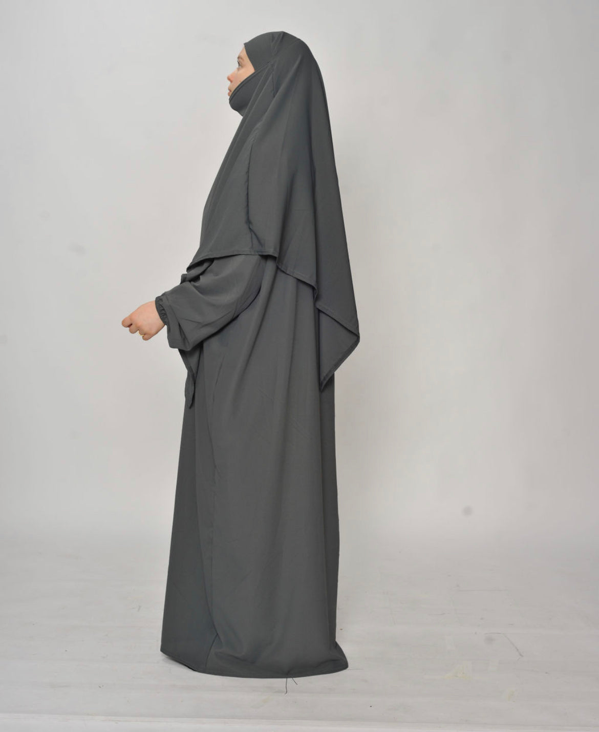 Al-na'eem Abaya set