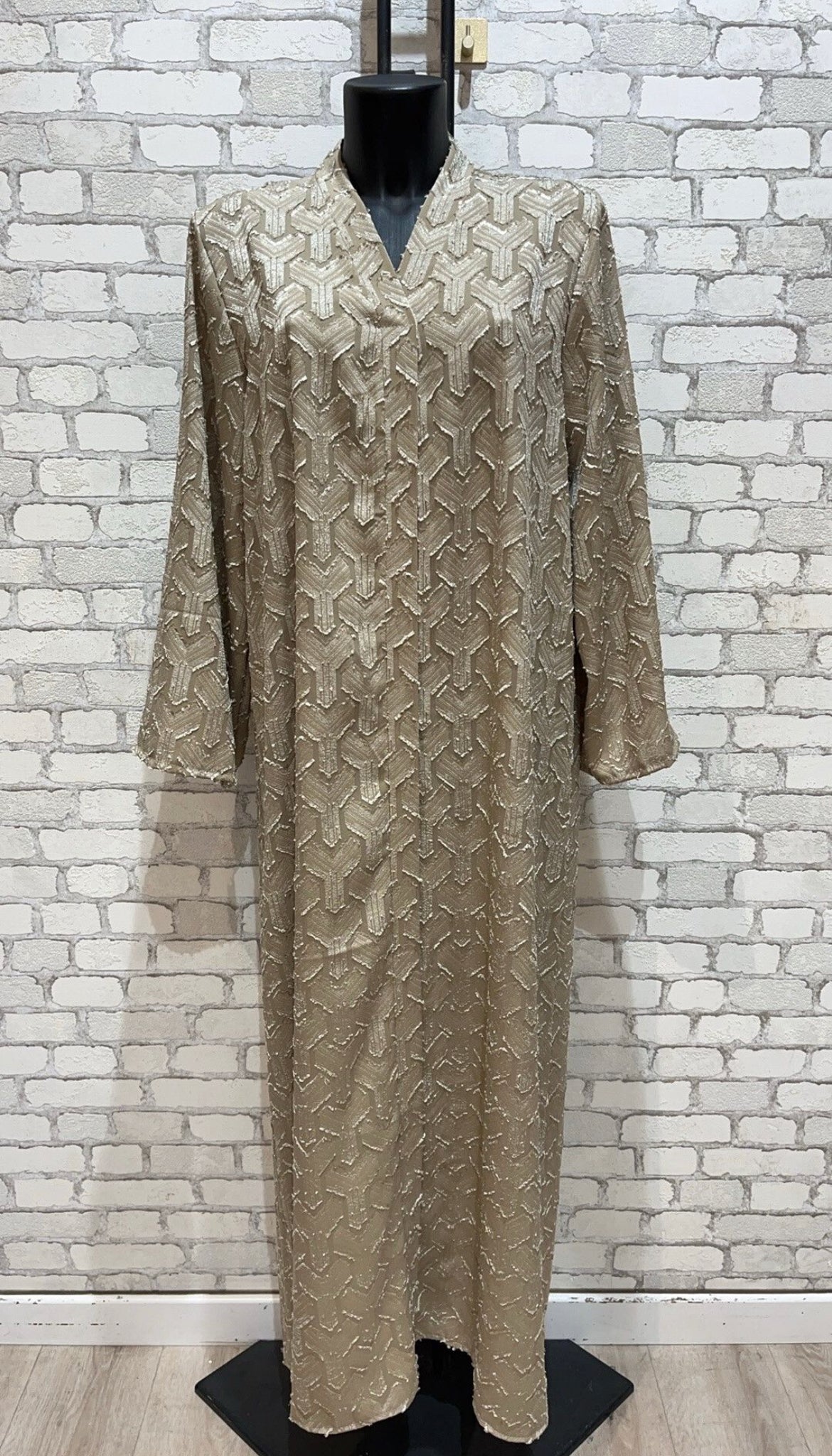Farah Jacquard Abaya